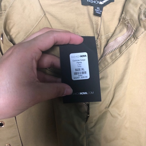 Cargo Pants from Fashion Nova - Picture 4 of 5